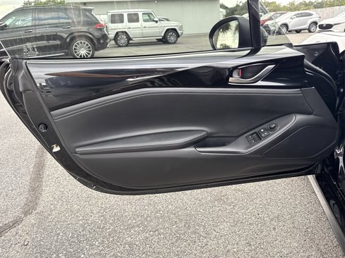 Used 2022 MAZDA MX-5 Miata RF Grand Touring image 25