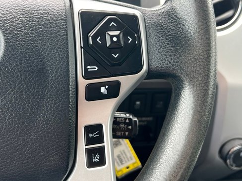 Used 2018 Toyota Tundra SR5 image 36