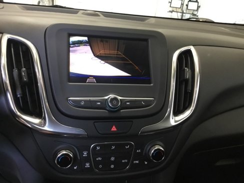 Used 2020 Chevrolet Equinox LT w/ Driver Convenience Package image 32