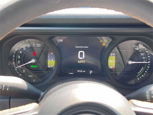 Used 2024 Jeep Wrangler Unlimited w/ Convenience Group image 34