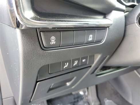 Used 2023 MAZDA MAZDA3 s image 20