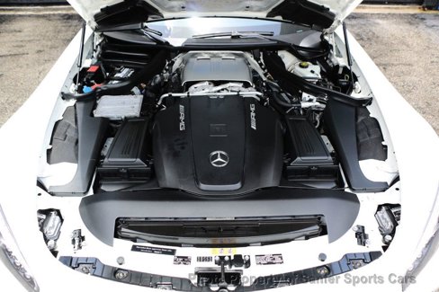 Used 2018 Mercedes-Benz AMG GT Roadster image 12