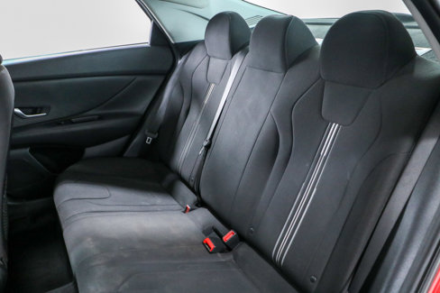 Used 2022 Hyundai Elantra SEL image 23