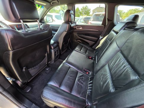 Used 2014 Jeep Grand Cherokee Laredo w/ Quick Order Package 23E image 11