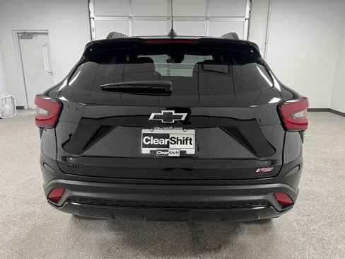 Used 2024 Chevrolet Trax RS w/ Driver Confidence Package image 11