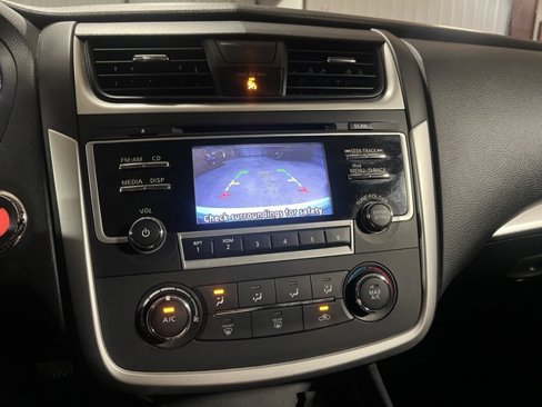 Used 2018 Nissan Altima 2.5 S w/ S Convenience Package image 12