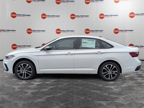 New 2025 Volkswagen Jetta Sport image 8