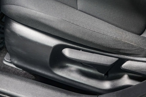 Used 2022 Toyota Corolla LE image 25