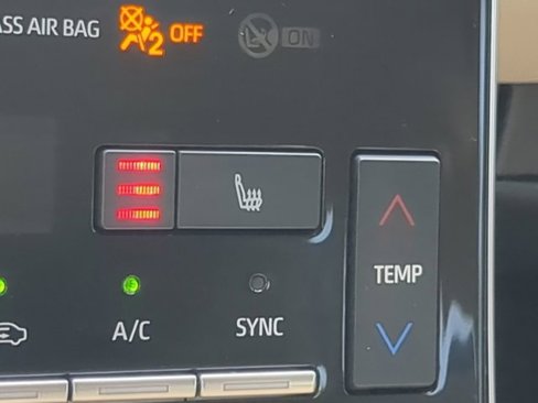 Used 2019 Toyota Avalon XLE image 20