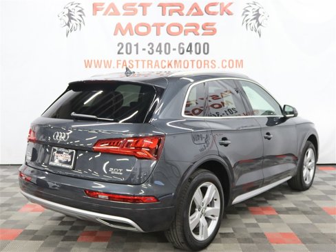 Used 2018 Audi Q5 2.0T Premium Plus w/ Premium Plus Package image 6