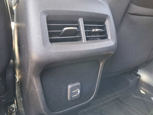 Used 2019 Chevrolet Equinox LT image 12