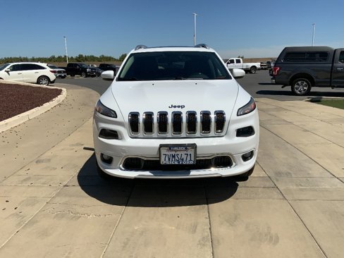 Used 2016 Jeep Cherokee Overland image 2