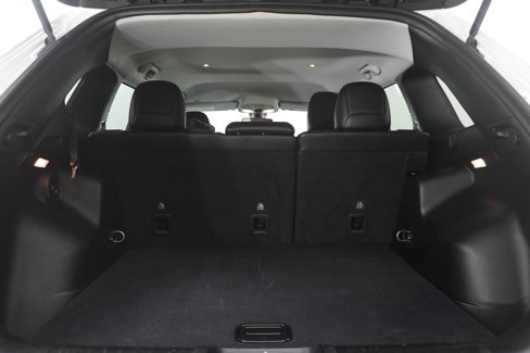 Used 2019 Jeep Cherokee Trailhawk w/ Cold Weather Group image 16