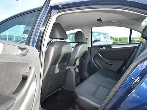 Used 2013 Volkswagen Jetta SE image 13