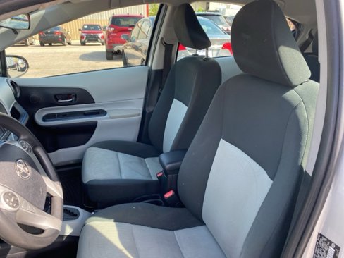 Used 2012 Toyota Prius C Three image 10