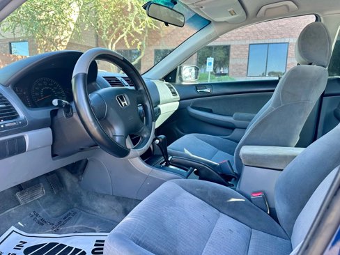 Used 2005 Honda Accord DX image 10