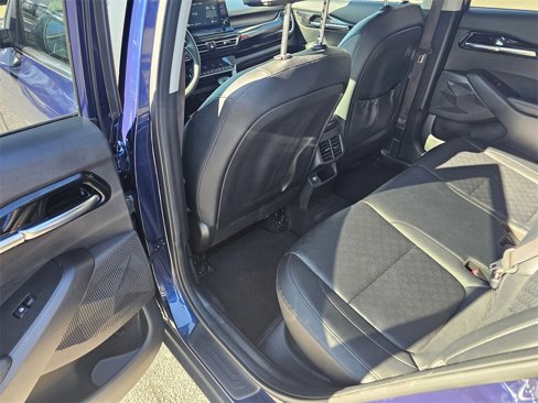 Used 2021 Kia Seltos EX image 9