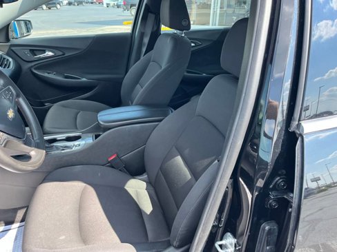 Used 2023 Chevrolet Malibu LT image 19