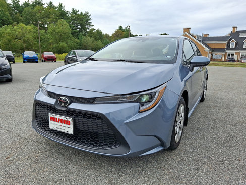 Used 2022 Toyota Corolla LE image 4