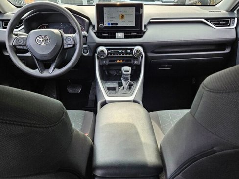 Used 2023 Toyota RAV4 XLE image 10