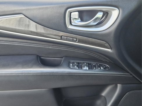 Used 2019 INFINITI QX60 Luxe image 17