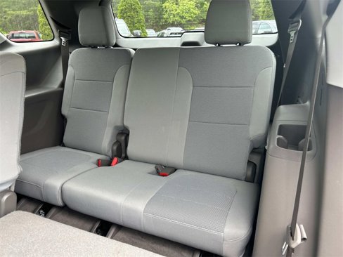 Used 2020 Chevrolet Traverse LT image 12
