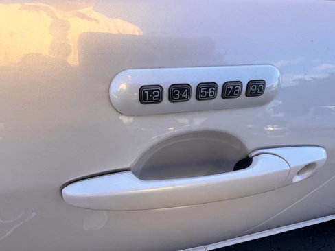 Used 2012 Lincoln MKZ AWD image 29