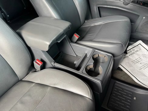 Used 2014 Honda Ridgeline SE image 29