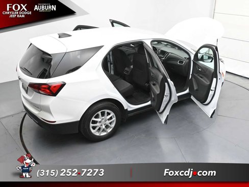 Used 2022 Chevrolet Equinox LT image 38