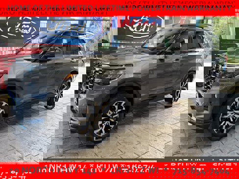 New 2025 Ford Explorer ST-Line image 2