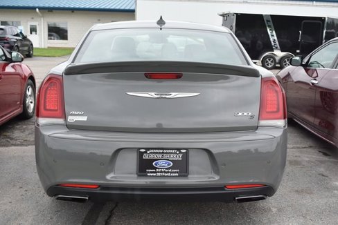 Used 2017 Chrysler 300 S w/ 300S Premium Group image 5