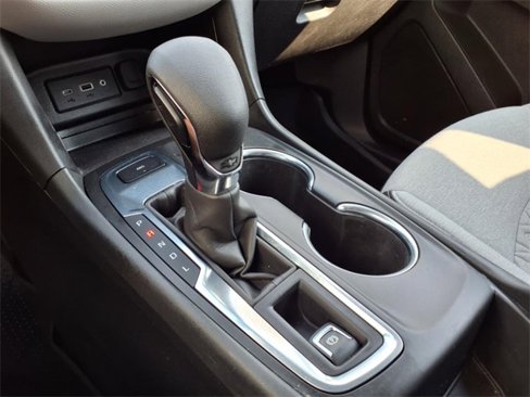 Used 2023 Chevrolet Equinox LS w/ LS Convenience Package image 26