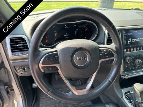 Used 2018 Jeep Grand Cherokee Limited w/ Trailer Tow Group IV image 12