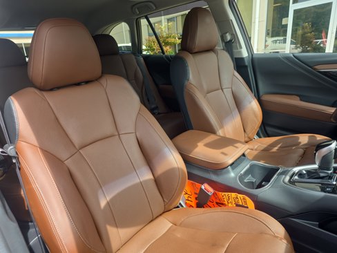 Used 2022 Subaru Outback Touring XT w/ Popular Package #2 image 12