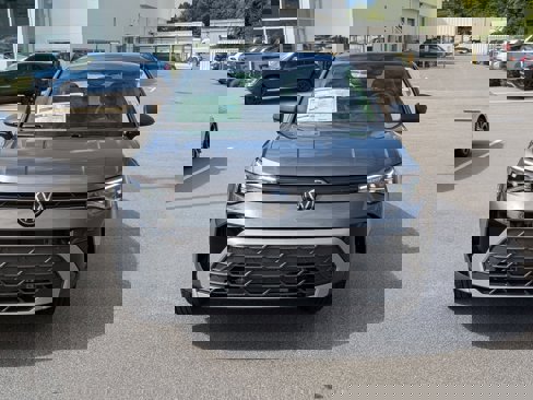 New 2025 Volkswagen Taos S image 8