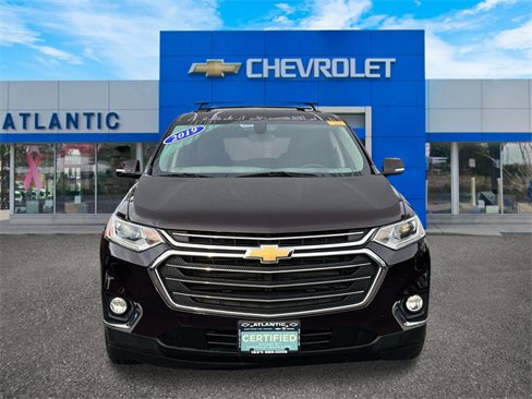Used 2019 Chevrolet Traverse LT image 2