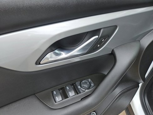 Used 2020 Chevrolet Blazer LT image 14