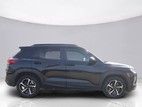 Used 2023 Chevrolet TrailBlazer RS image 13