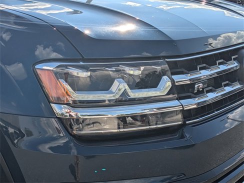 Used 2019 Volkswagen Atlas SEL R-Line image 8