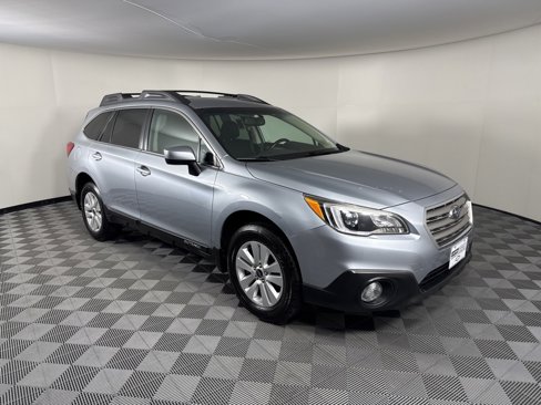 Used 2016 Subaru Outback 2.5i Premium image 7