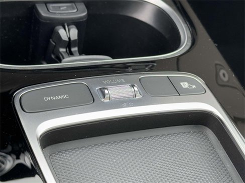 Used 2025 Mercedes-Benz CLA 250 4MATIC image 30