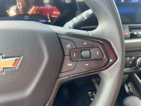 Used 2024 Chevrolet TrailBlazer LS w/ LS Convenience Package image 32