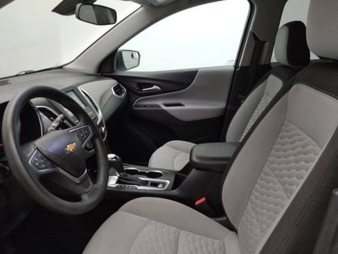 Used 2018 Chevrolet Equinox LS image 17