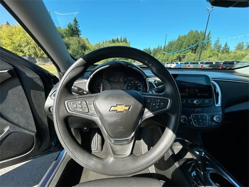 Certified 2020 Chevrolet Malibu LT image 10