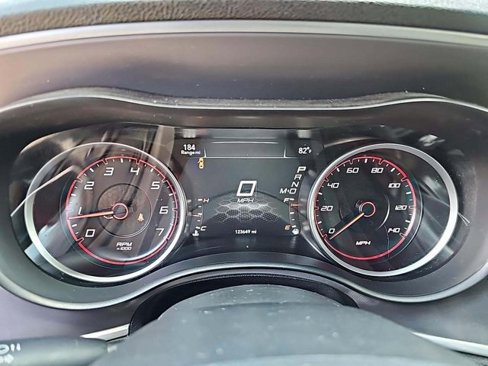 Used 2019 Dodge Charger GT image 2