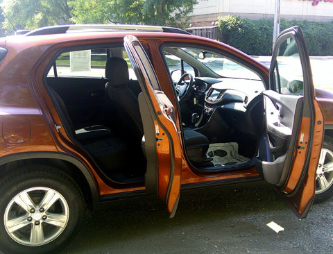 Used 2019 Chevrolet Trax LT image 9