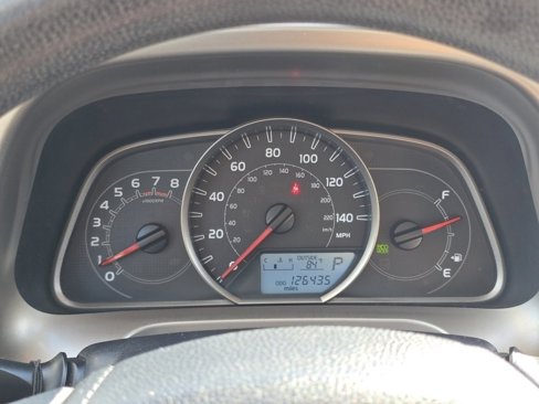 Used 2015 Toyota RAV4 XLE image 34