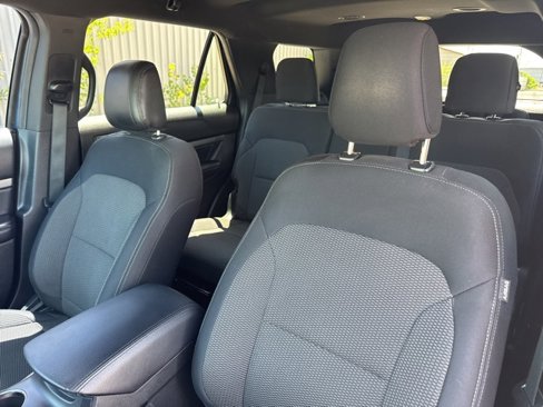 Used 2019 Ford Explorer XLT image 10