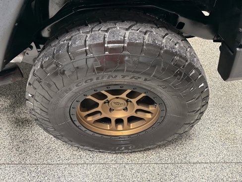 Used 2015 Jeep Wrangler Unlimited Sport w/ Quick Order Package 24S image 14