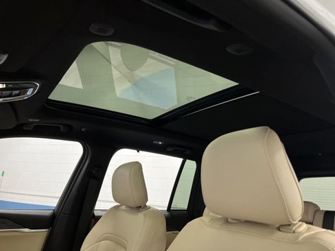 Used 2022 Jeep Grand Cherokee Limited 4xe w/ Luxury Tech Group II image 7